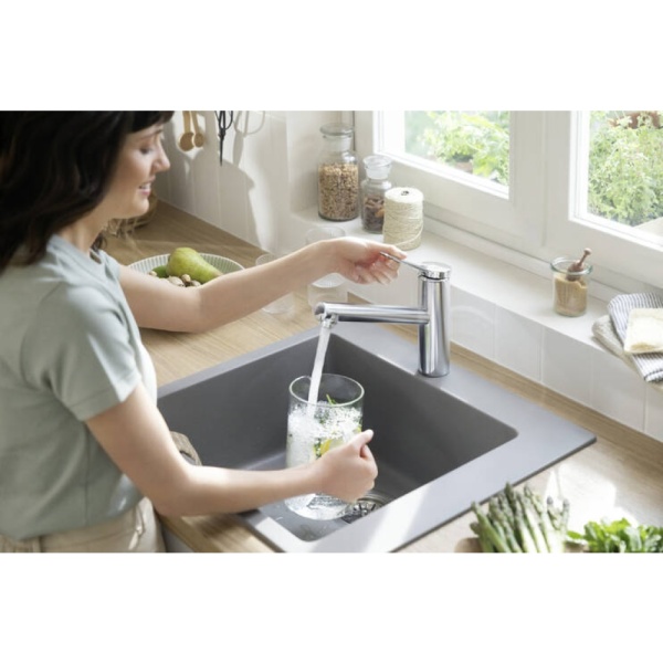 Смеситель для кухонной мойки hansgrohe Zesis M33 150, с поворотным изливом 74813000, хром