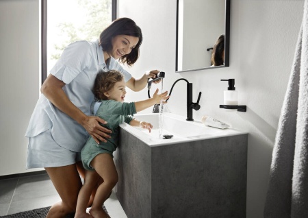 Hansgrohe Finoris Смеситель для раковины однорычажный 230 с вытяжным душем 2jet со сливным клапаном Push-Open черный матовый 76063670