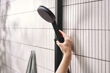 Душевая стойка Hansgrohe Raindance Alive S Showerpipe 300 24582670 матовый черный