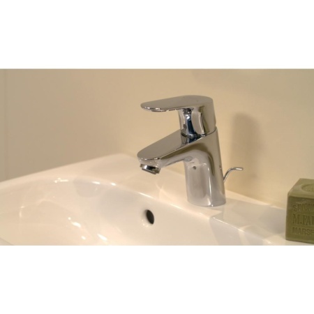 Смеситель hansgrohe Focus E2 для раковины 31730000, хром