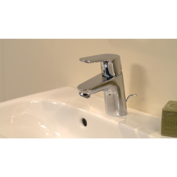 Смеситель hansgrohe Focus E2 для раковины 31730000, хром