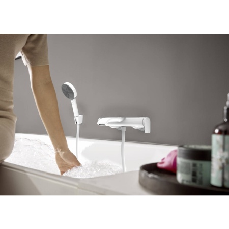 Готовый набор для ванны hansgrohe Vivenis с ручным душем Pulsify HG-PR62, матовый белый