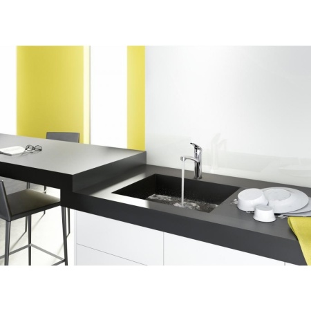 Смеситель hansgrohe Focus для кухонной мойки с поворотным изливом 31806800, под сталь